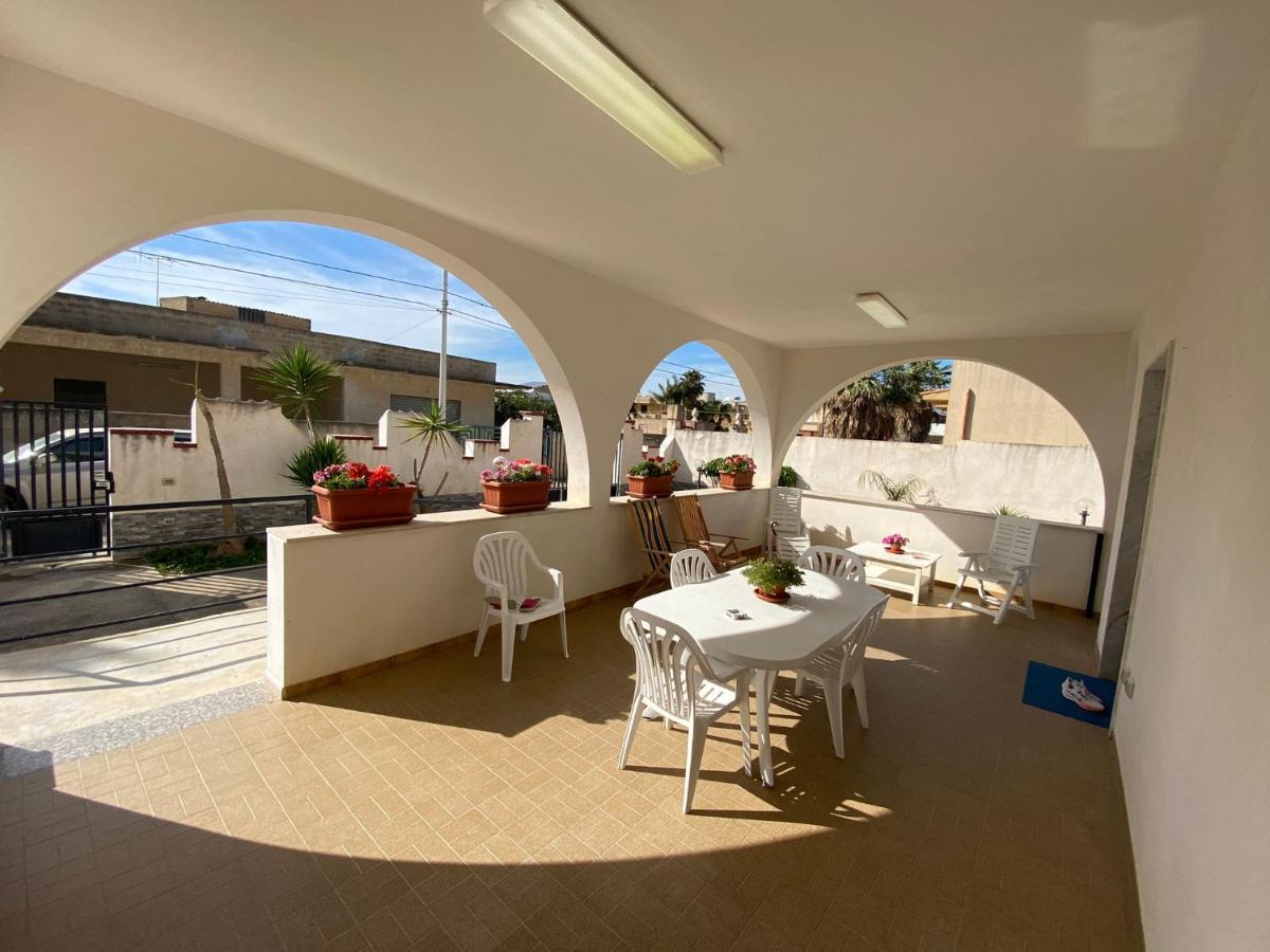 מזרה דל ואלו Casa Vacanze Marinella מראה חיצוני תמונה