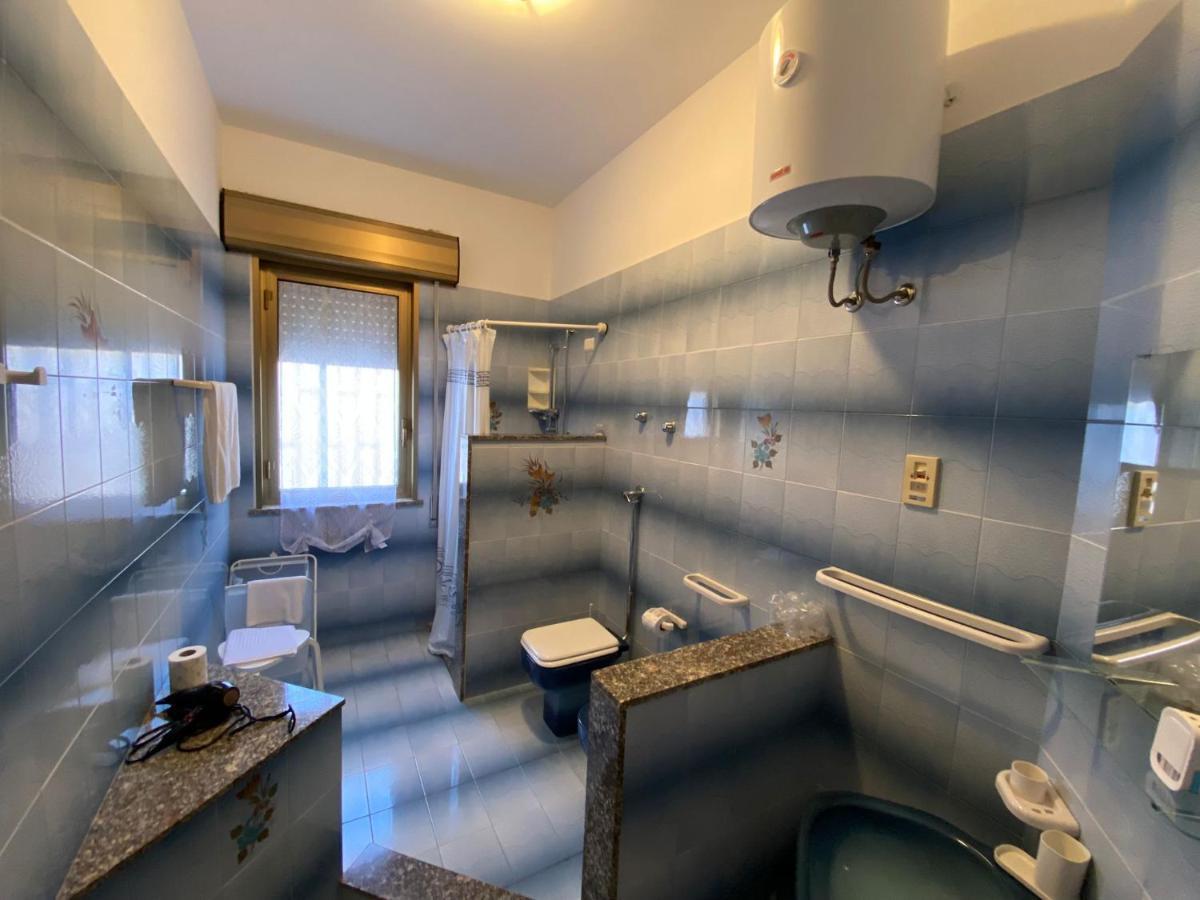 מזרה דל ואלו Casa Vacanze Marinella מראה חיצוני תמונה