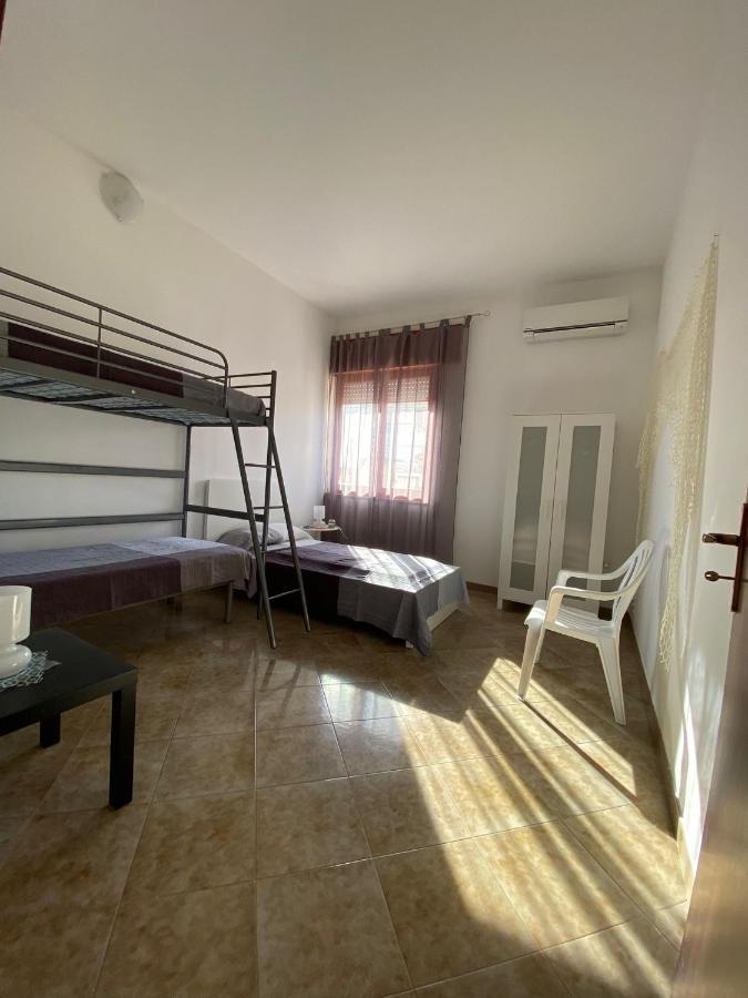 מזרה דל ואלו Casa Vacanze Marinella מראה חיצוני תמונה